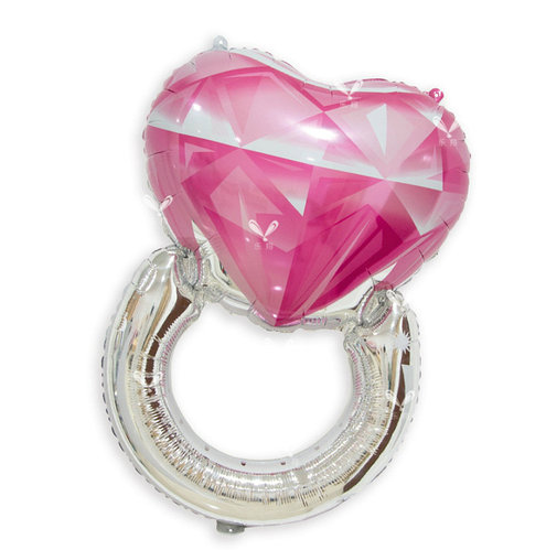 Кольцо с розовым брильянтом сердечко Размер 80*54 см